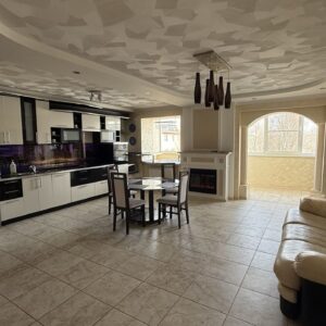 3-комнатная квартира на Юбилейном