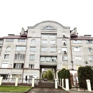 5-комнатная квартира в центре